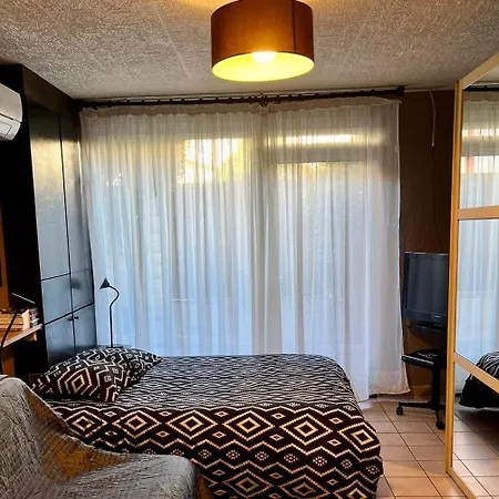 Studio Avec Terrasse Proche Paris Et Disneyland Apartment *